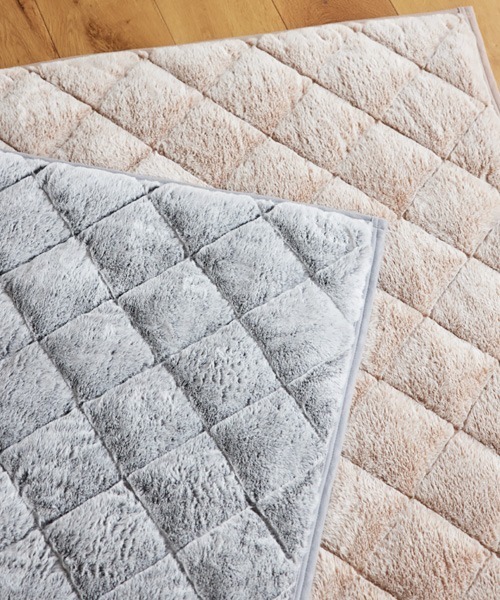 まるで猫！のような洗えるモフモフキルトラグ｜90×130cm【猫Feel