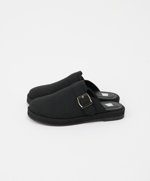 COLONY 2139(コロニートゥーワンスリーナイン)の「スエードライクスリッポンサボサンダル(サンダル・レディース・ブラック/ベージュ・LARGE/MEDIUM)」の22枚目の写真