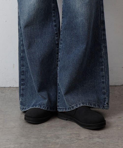 COLONY 2139(コロニートゥーワンスリーナイン)の「スエードライクスリッポンサボサンダル(サンダル・レディース・ブラック/ベージュ・LARGE/MEDIUM)」の6枚目の写真