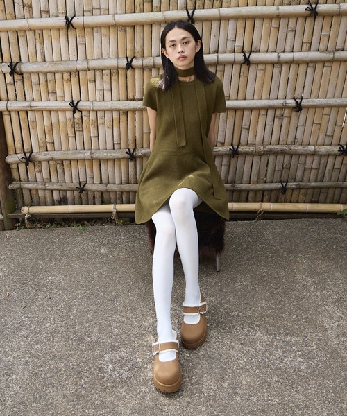 Bergen ベルゲン テクスチャーファートリムバックルプラットフォーム