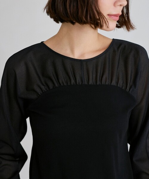 BIANCA(ビアンカ)の「【着回し抜群】チュールシアーコンビカットソー(Tシャツ/カットソー・レディース・ブラック/イエロー/オフホワイト・40/38)」の4枚目の写真