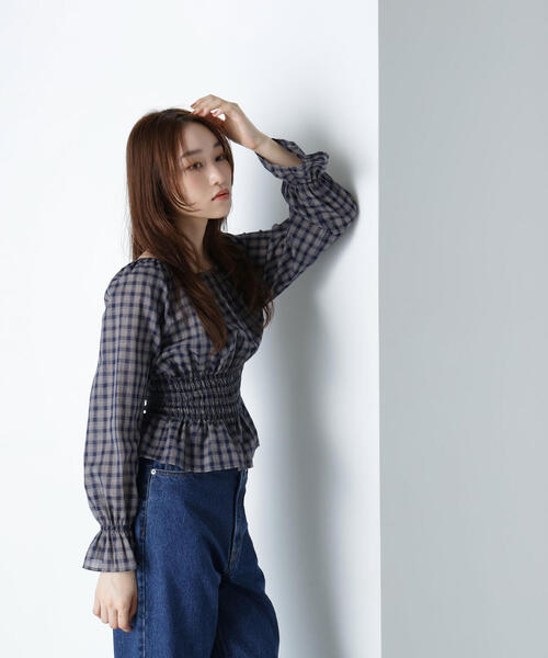 NATURAL BEAUTY BASIC（ナチュラルビューティーベーシック）の「◇チェックペプラムブラウス（シャツ/ブラウス・レディース・ブラック系その他/ブルー系その他6・SMALL/MEDIUM）」の2枚目の写真