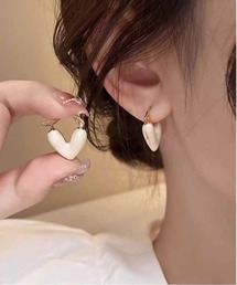 ALWAYS GOOD TIME（オルウェイズグッドタイム）の「ハートモチーフピアス／クリア樹脂／キャンディカラー／フェミニンアクセサリー（ピアス（両耳用））」