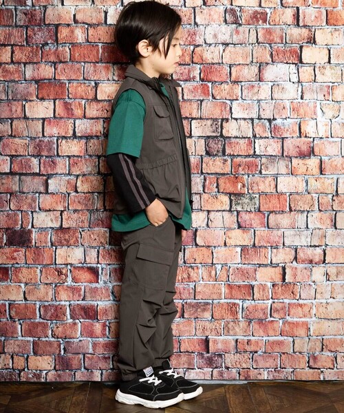 WASK（ワスク）の「タック裾ゴムカーゴパンツ(100~160cm)（カーゴパンツ・キッズ・ベージュ/ブラック・160cm/150cm/140cm/130cm）」の5枚目の写真