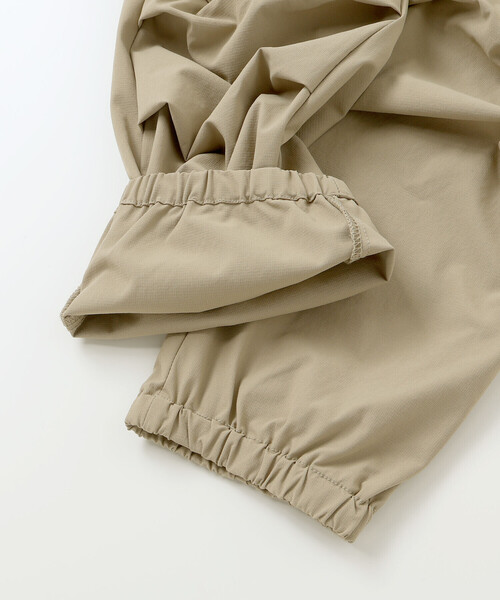 WASK（ワスク）の「タック裾ゴムカーゴパンツ(100~160cm)（カーゴパンツ・キッズ・ベージュ/ブラック・160cm/150cm/140cm/130cm）」の14枚目の写真