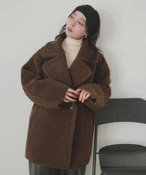 LIAN（リアン）の「テーラードボアミドルコート（ムートンコート・レディース・モカ/ブラック/チャコールグレー/アイボリー/ブラウン・FREE）」の12枚目の写真