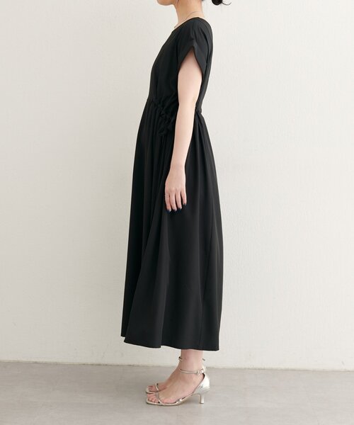 natural couture（ナチュラルクチュール）の「【WEB限定】サイドドロストワンピース（ワンピース・レディース・ブラック/オレンジ/ベージュ/ブルー・FREE）」の10枚目の写真