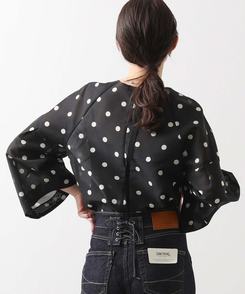 Gready Brilliant（グレディブリリアン）の「Ｄｏｔランタンスリーブブラウス（シャツ/ブラウス・レディース・ホワイト×ブラック/ブラック×ホワイト・FREE）」の21枚目の写真