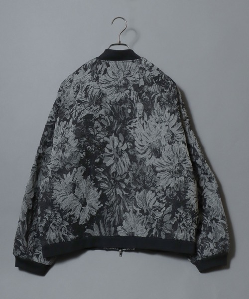 ANPAS(アンパス)の「Monotone Gobelin Weaving Flower Pattern MA-1/モノトーン ゴブラン織り フラワー 総柄 MA-1 ブルゾン メンズ レディース セットアップ対応商品(MA-1・メンズ・グレー/ブラック・L/M)」の5枚目の写真