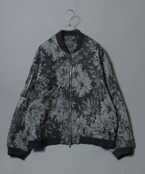 ANPAS(アンパス)の「Monotone Gobelin Weaving Flower Pattern MA-1/モノトーン ゴブラン織り フラワー 総柄 MA-1 ブルゾン メンズ レディース セットアップ対応商品(MA-1・メンズ・グレー/ブラック・L/M)」の4枚目の写真