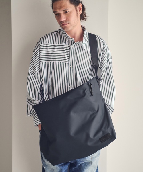 ADAM PATEK（アダムパテック）の「mko13115-water repellent  shoulder big bag 2nd ショルダービッグバッグ(AP2519045)（ショルダーバッグ・メンズ・ブラック/ネイビー/カーキ/グレイッシュベージュ・FREE）」の4枚目の写真