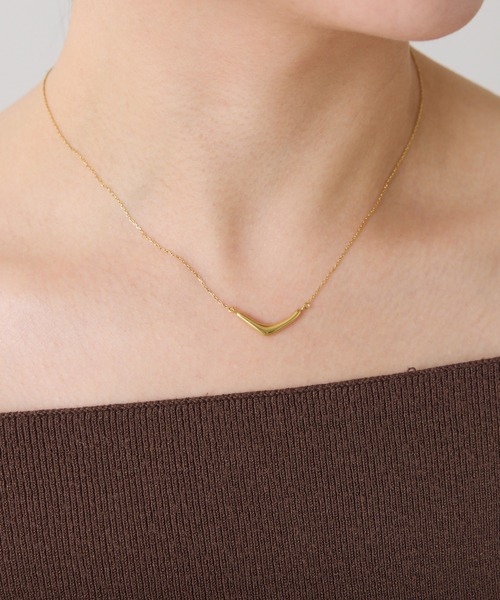 PAPILLONNER（パピヨネ）の「ステンレスカーブトップネックレス（ネックレス・レディース・ゴールド/シルバー・FREE）」の5枚目の写真