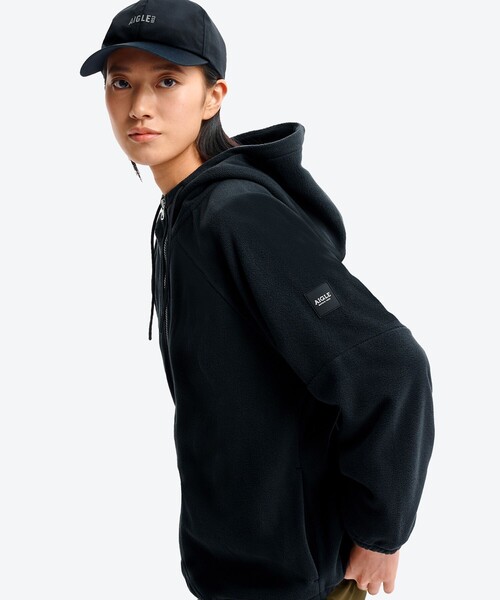 AIGLE（エーグル）の「ミディアムウェイト マイクロフリース ジップアップフーディ ジャケット（パーカー・レディース・ピンク/ブラック・36/38）」の17枚目の写真