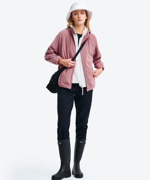 AIGLE（エーグル）の「ミディアムウェイト マイクロフリース ジップアップフーディ ジャケット（パーカー・レディース・ピンク/ブラック・36/38）」の3枚目の写真