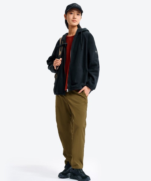 AIGLE（エーグル）の「ミディアムウェイト マイクロフリース ジップアップフーディ ジャケット（パーカー・レディース・ピンク/ブラック・36/38）」の6枚目の写真