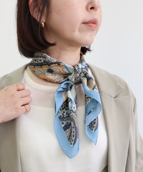 MIAN （ミアン）の「ペーズリーパターンマルチスカーフ（バンダナ/スカーフ・レディース・アイボリー/サックスブルー/オレンジ・FREE）」の11枚目の写真