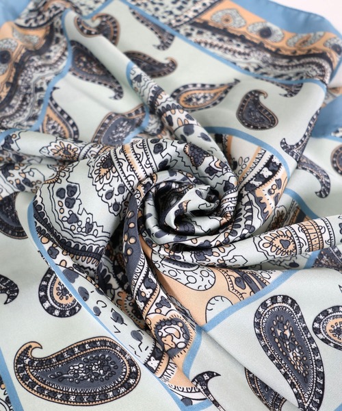 MIAN （ミアン）の「ペーズリーパターンマルチスカーフ（バンダナ/スカーフ・レディース・アイボリー/サックスブルー/オレンジ・FREE）」の16枚目の写真