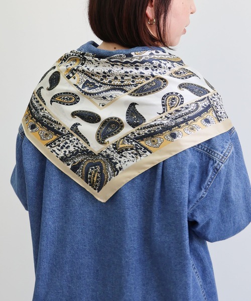 MIAN （ミアン）の「ペーズリーパターンマルチスカーフ（バンダナ/スカーフ・レディース・アイボリー/サックスブルー/オレンジ・FREE）」の6枚目の写真