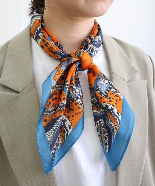 MIAN （ミアン）の「ペーズリーパターンマルチスカーフ（バンダナ/スカーフ・レディース・アイボリー/サックスブルー/オレンジ・FREE）」の22枚目の写真
