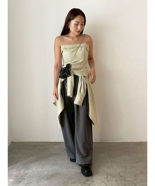 LAGUNAMOON（ラグナムーン）の「【REVIVAL】2タックワイドパンツ（その他パンツ・レディース・モカ/チャコールグレー・SMALL/MEDIUM）」の17枚目の写真