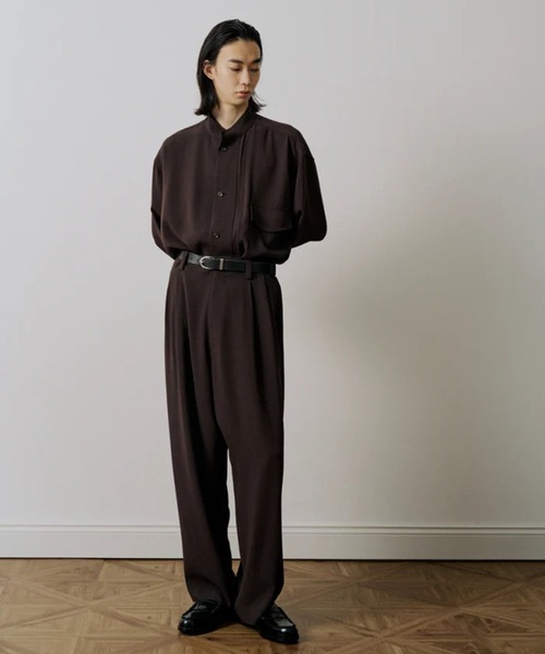 UJOH（ウジョー）の「【UJOH HOMME/ウジョー】Wide 2 Tuck PNT（スラックス・メンズ・ブラック/ブラウン・4/5）」の18枚目の写真