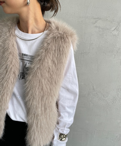 JEANS FACTORY Clothes（ジーンズファクトリークローズ）の「[Jeans Factory Clothes/ジーンズファクトリークローズ] ショート丈 ラメファーベスト（ベスト・レディース・チャコールグレー/ベージュ・F）」の15枚目の写真