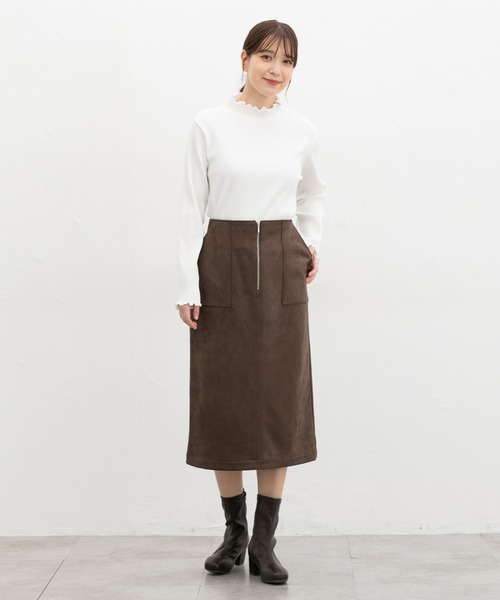 Honeys（ハニーズ）の「【ハニぽか】あったかメローハイネック（Tシャツ/カットソー・レディース・ピンク/オフホワイト/ラベンダー/ブラック/グレイッシュベージュ/アイボリー/ブラウン/グレイッシュブルー/イエロー・LL/L/S/M）」の11枚目の写真