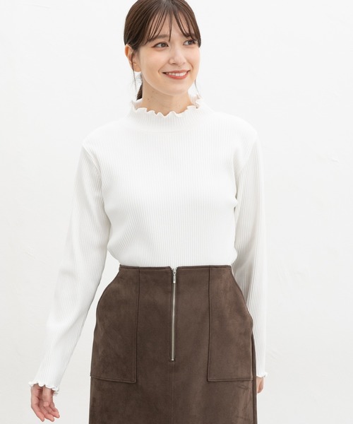 Honeys（ハニーズ）の「【ハニぽか】あったかメローハイネック（Tシャツ/カットソー・レディース・ピンク/オフホワイト/ラベンダー/ブラック/グレイッシュベージュ/アイボリー/ブラウン/グレイッシュブルー/イエロー・LL/L/S/M）」の12枚目の写真