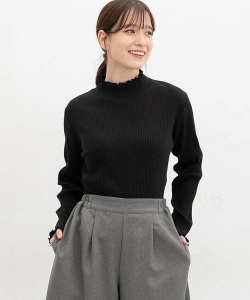 Honeys（ハニーズ）の「【ハニぽか】あったかメローハイネック（Tシャツ/カットソー・レディース・ピンク/オフホワイト/ラベンダー/ブラック/グレイッシュベージュ/アイボリー/ブラウン/グレイッシュブルー/イエロー・LL/L/S/M）」の14枚目の写真