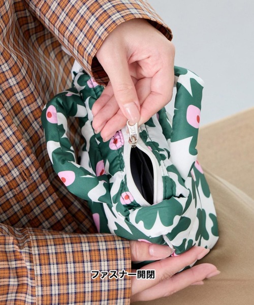 ROOTOTE(ルートート)の「ルートート / 限定 ミニショルダーバッグ 2way ポシェット 軽量 ダウン 花柄 斜め掛け FE.べビールー.フラワーRTG-A(ショルダーバッグ・レディース・グリーン/イエロー・FREE)」の15枚目の写真