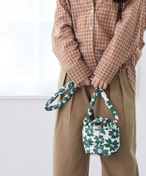 ROOTOTE(ルートート)の「ルートート / 限定 ミニショルダーバッグ 2way ポシェット 軽量 ダウン 花柄 斜め掛け FE.べビールー.フラワーRTG-A(ショルダーバッグ・レディース・グリーン/イエロー・FREE)」の19枚目の写真