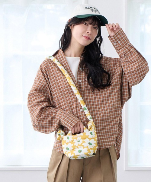 ROOTOTE(ルートート)の「ルートート / 限定 ミニショルダーバッグ 2way ポシェット 軽量 ダウン 花柄 斜め掛け FE.べビールー.フラワーRTG-A(ショルダーバッグ・レディース・グリーン/イエロー・FREE)」の22枚目の写真