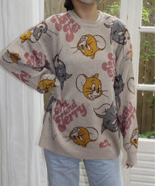 Tom&Jerry(トムアンドジェリー)の「【TOM & JERRY/トムとジェリー】ジャガードクルーネックニット(ニット/セーター・レディース・ベージュ/ワインレッド/オフホワイト/ブルー・MEDIUM/LARGE)」の3枚目の写真