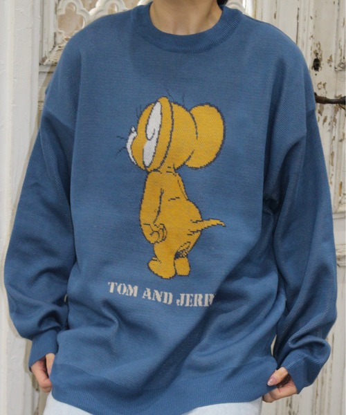 Tom&Jerry(トムアンドジェリー)の「【TOM & JERRY/トムとジェリー】ジャガードクルーネックニット(ニット/セーター・レディース・ベージュ/ワインレッド/オフホワイト/ブルー・MEDIUM/LARGE)」の1枚目の写真