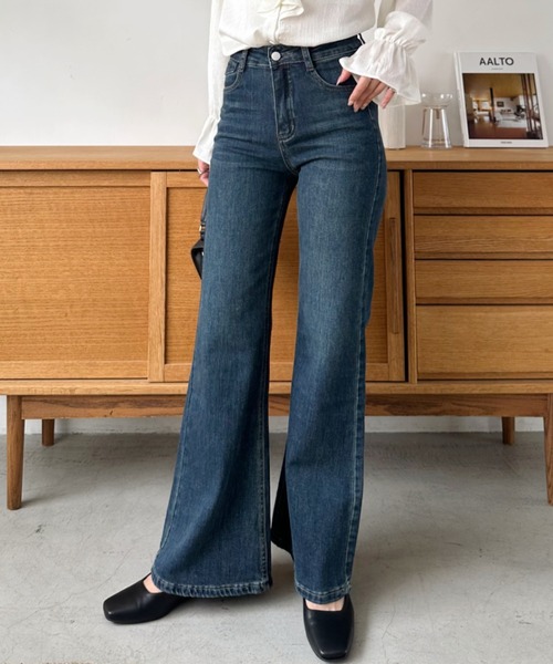 Eclat one(エクラワン)の「【Eclat one】セミフレア デニムパンツ(デニムパンツ・レディース・ネイビー/ブルー・L/M/S)」の12枚目の写真