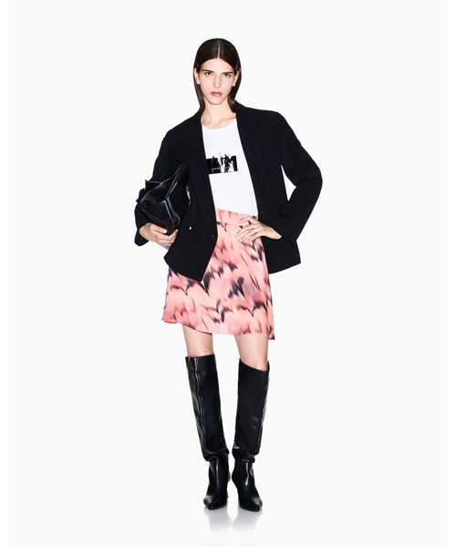 ARMANI EXCHANGE(アルマーニエクスチェンジ)の「【A|X アルマーニ エクスチェンジ】AXロゴ クロップド 半袖クルーネックTシャツ/CROPPED(Tシャツ/カットソー・レディース・ホワイト/ブラック・MEDIUM/SMALL/X-LARGE/X-SMALL/LARGE)」の5枚目の写真