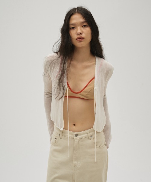 TODAYFUL(トゥデイフル)の「Compact Sheer Knitcardigan(カーディガン/ボレロ・レディース・ブラック/ホワイト/グレー・FREE)」の2枚目の写真