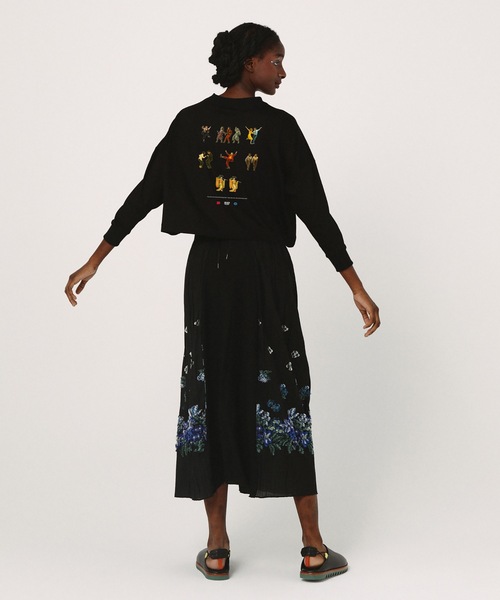 bedsidedrama（ベットサイドドラマ）の「OMNIDANCE Wide L/S Tee（Tシャツ/カットソー・レディース・ホワイト/ブラック・1/2）」の5枚目の写真