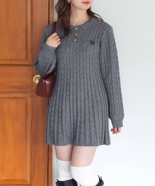 tiptop（ティップトップ）の「ケーブルニットポロワンピース（ワンピース・レディース・チャコールグレー/ボルドー/ネイビー・FREE）」の4枚目の写真