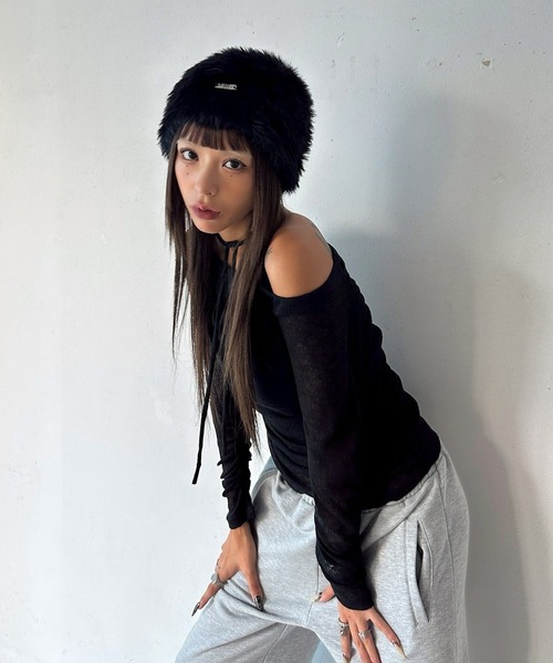 d.i.a.(ダイヤ)の「チョーカー付 ギャザー シアー2way ロンT(Tシャツ/カットソー・レディース・ブラウン/ブラック/ベージュ・FREE)」の6枚目の写真