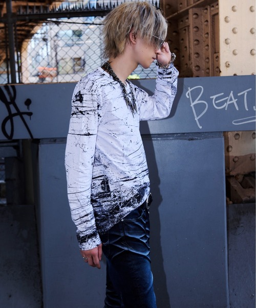 FUGA(フーガ)の「『FUGA/フーガ』全面プリントロングスリーブカットソー(Tシャツ/カットソー・メンズ・ブラック/ホワイト・M/L)」の7枚目の写真