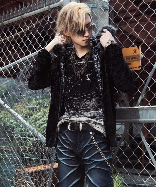 FUGA(フーガ)の「『FUGA/フーガ』全面プリントロングスリーブカットソー(Tシャツ/カットソー・メンズ・ブラック/ホワイト・M/L)」の11枚目の写真