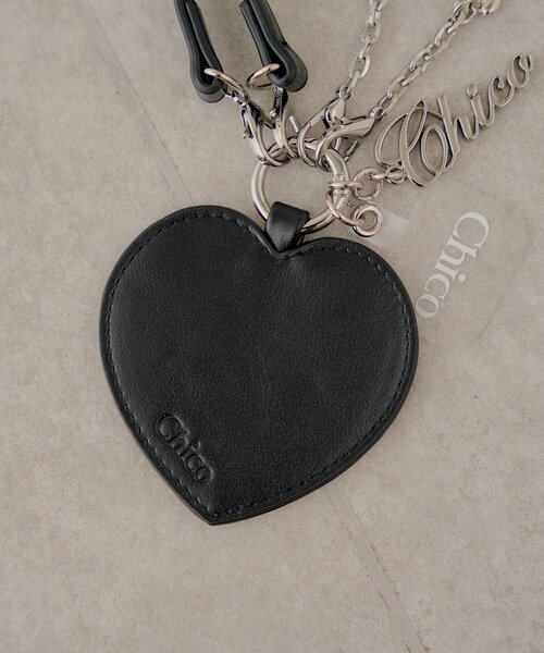 Chico（チコ）の「ハートチャーム付きスマホショルダー（その他小物・レディース・アイボリー/ブラック/ブラウン系その他3・FREE）」の11枚目の写真