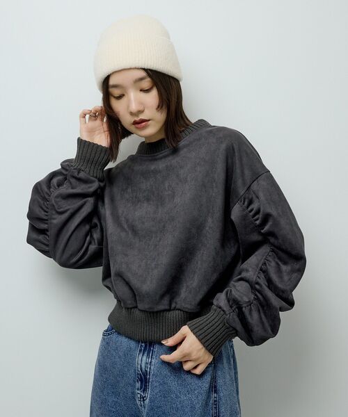 ELENCARE DUE（エレンカーレデュエ）の「・ELENCARE DUE スエードポンチプルオーバー（Tシャツ/カットソー・レディース・チャコールグレー/アイボリー/ブラウン/ボルドー・FREE）」の15枚目の写真