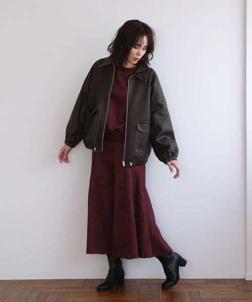 ELENCARE DUE（エレンカーレデュエ）の「・ELENCARE DUE スエードポンチプルオーバー（Tシャツ/カットソー・レディース・チャコールグレー/アイボリー/ブラウン/ボルドー・FREE）」の17枚目の写真