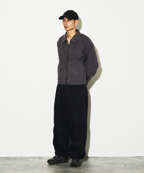JOURNAL STANDARD(ジャーナルスタンダード)の「リニュール シャギー ジップ ジャケット(その他アウター・メンズ・ベージュ/ブラウン系その他・MEDIUM/LARGE)」の4枚目の写真