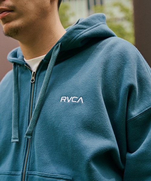 RVCA(ルーカ)の「RVCA メンズ ARCH BACK SIDE ZIP HD パーカー 【2025年秋冬モデル】/ルーカバックロゴジップアップパーカー・フーディー(パーカー・メンズ・グリーン系その他/ピンク系その他/ブラック/オフホワイト・X-LARGE/LARGE/MEDIUM/SMALL)」の18枚目の写真