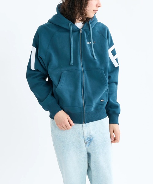 RVCA(ルーカ)の「RVCA メンズ ARCH BACK SIDE ZIP HD パーカー 【2025年秋冬モデル】/ルーカバックロゴジップアップパーカー・フーディー(パーカー・メンズ・グリーン系その他/ピンク系その他/ブラック/オフホワイト・X-LARGE/LARGE/MEDIUM/SMALL)」の21枚目の写真