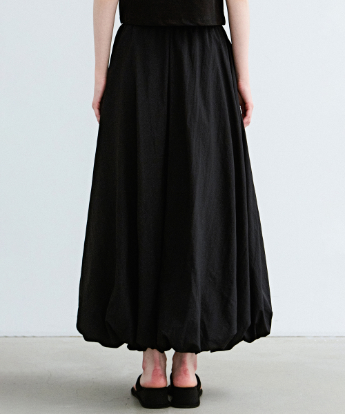 NICK&NICOLE(ニックアンドニコール)の「MINIMAL TREND FLARED SKIRT_BLACK(スカート・レディース・その他・FREE)」の4枚目の写真