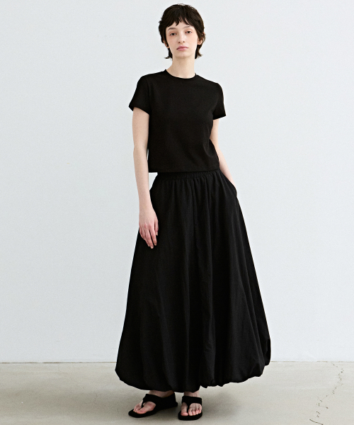 NICK&NICOLE(ニックアンドニコール)の「MINIMAL TREND FLARED SKIRT_BLACK(スカート・レディース・その他・FREE)」の5枚目の写真